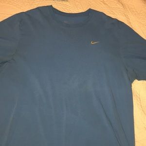 Men’s Nike T-shirt size XL